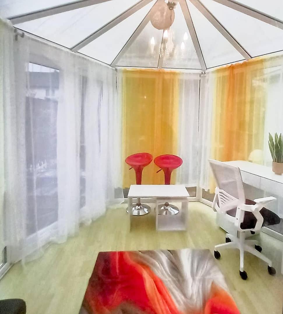 Golden Plush Suites - Beautiful Luxury 3 Bed House In לייסטר מראה חיצוני תמונה